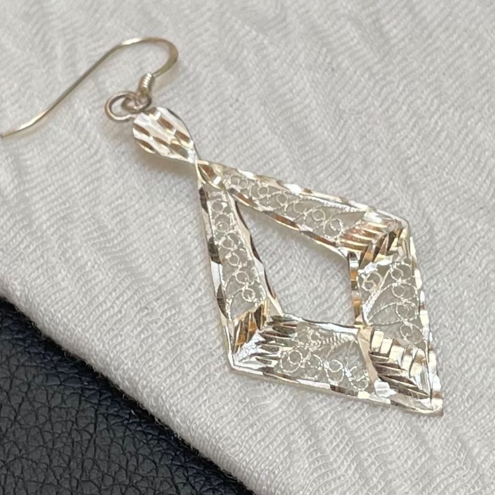 Sterling Silver Filigree Necklace and Earring Set - Picture 2 of 5